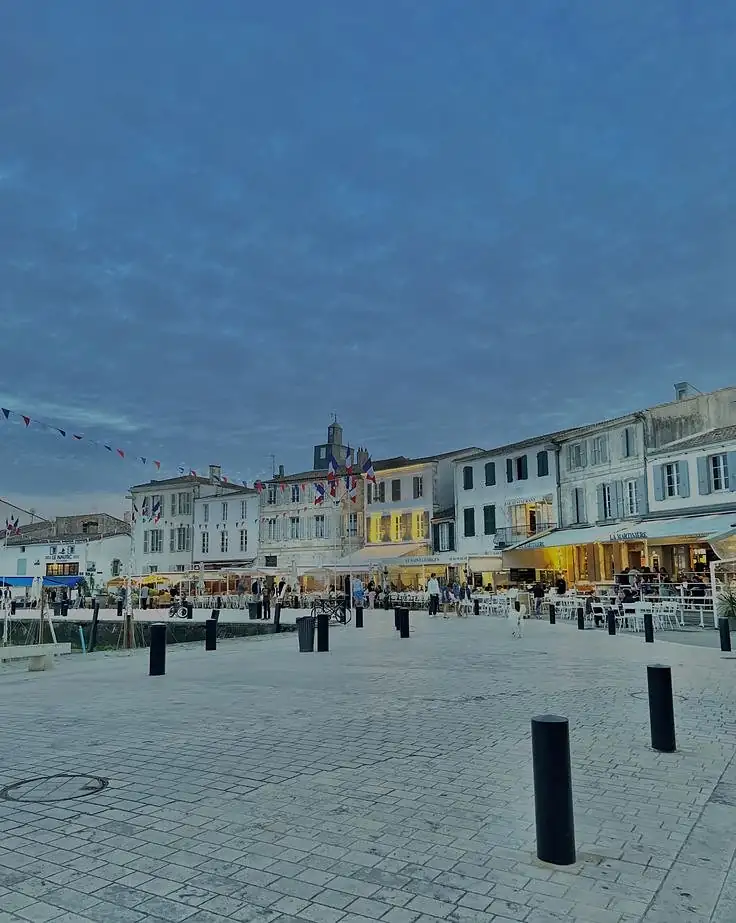 Port de La Flotte en fin de journée